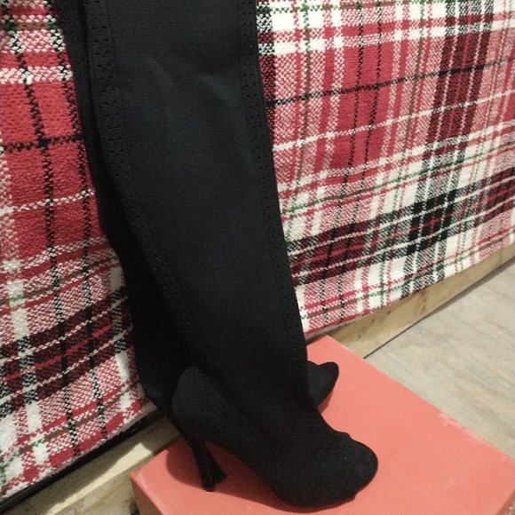 SHOEDAZZLE knee high black heels - Picture 1 of 1